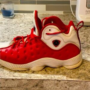 Size 9 Jordan sneakers red and white good condition released in 2016